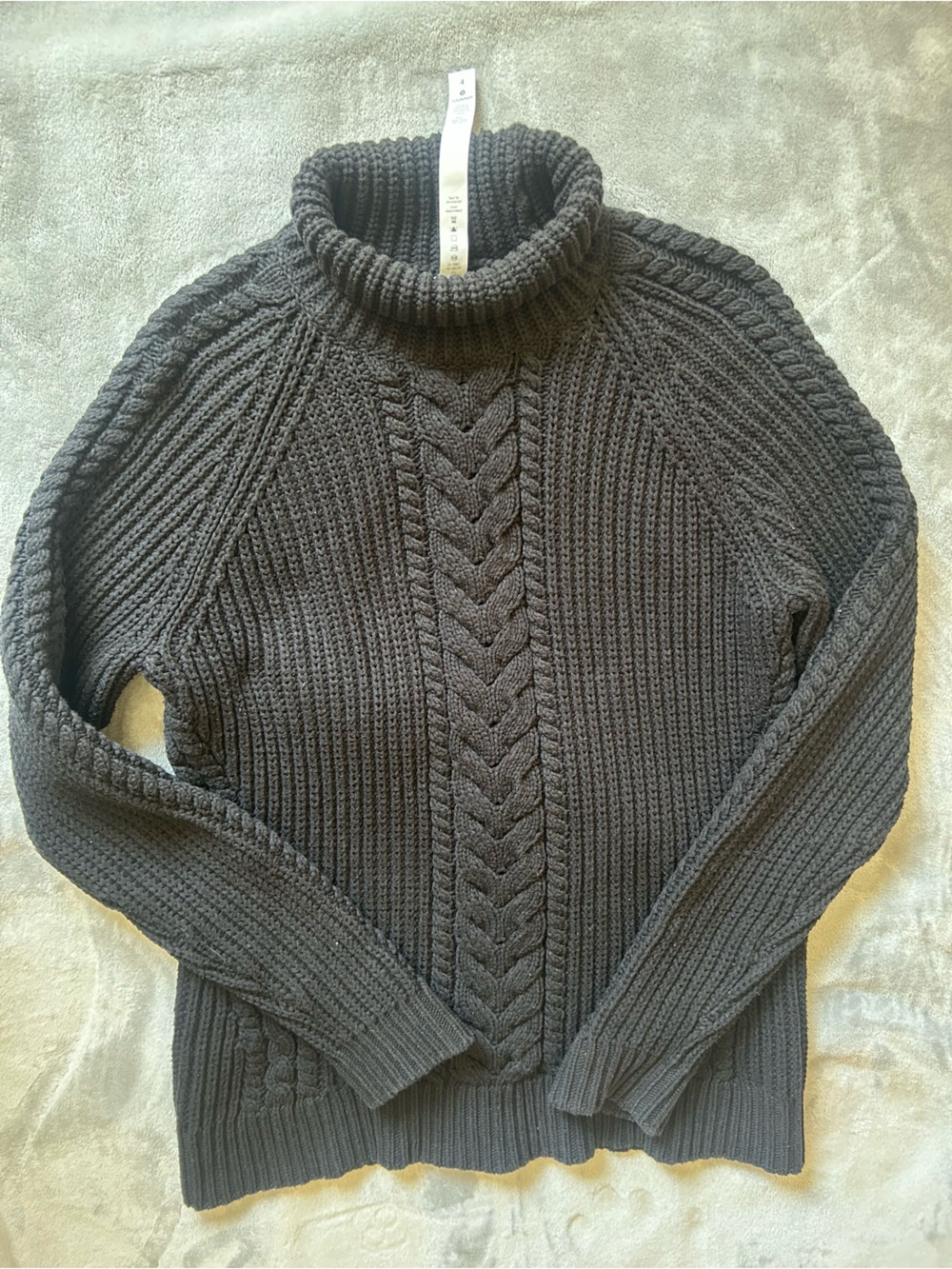 lululemon Women  Black Cable Turtleneck